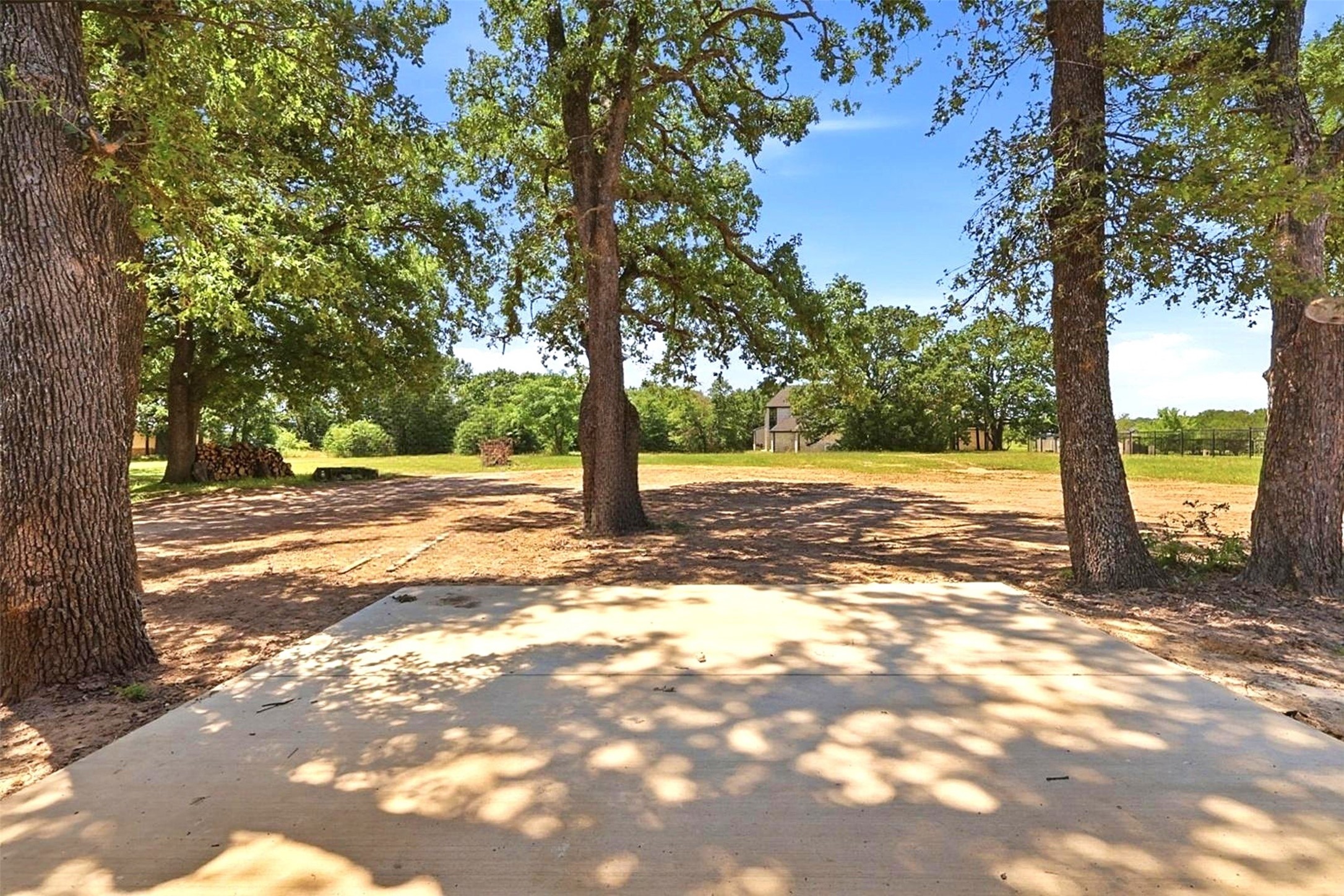 1055 Hidden Oaks Drive Wills Point TX 75169