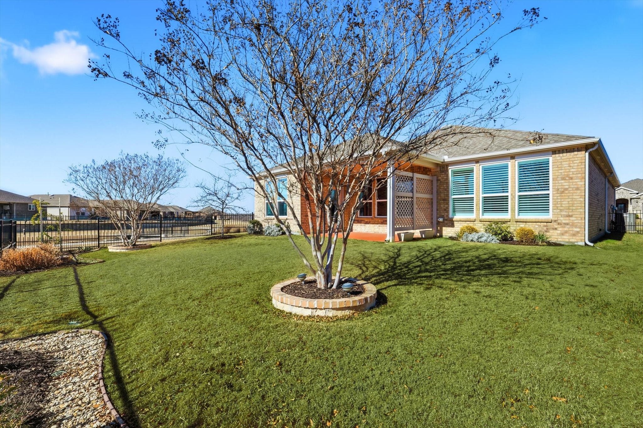 900 Memorial Drive Little Elm TX 76227