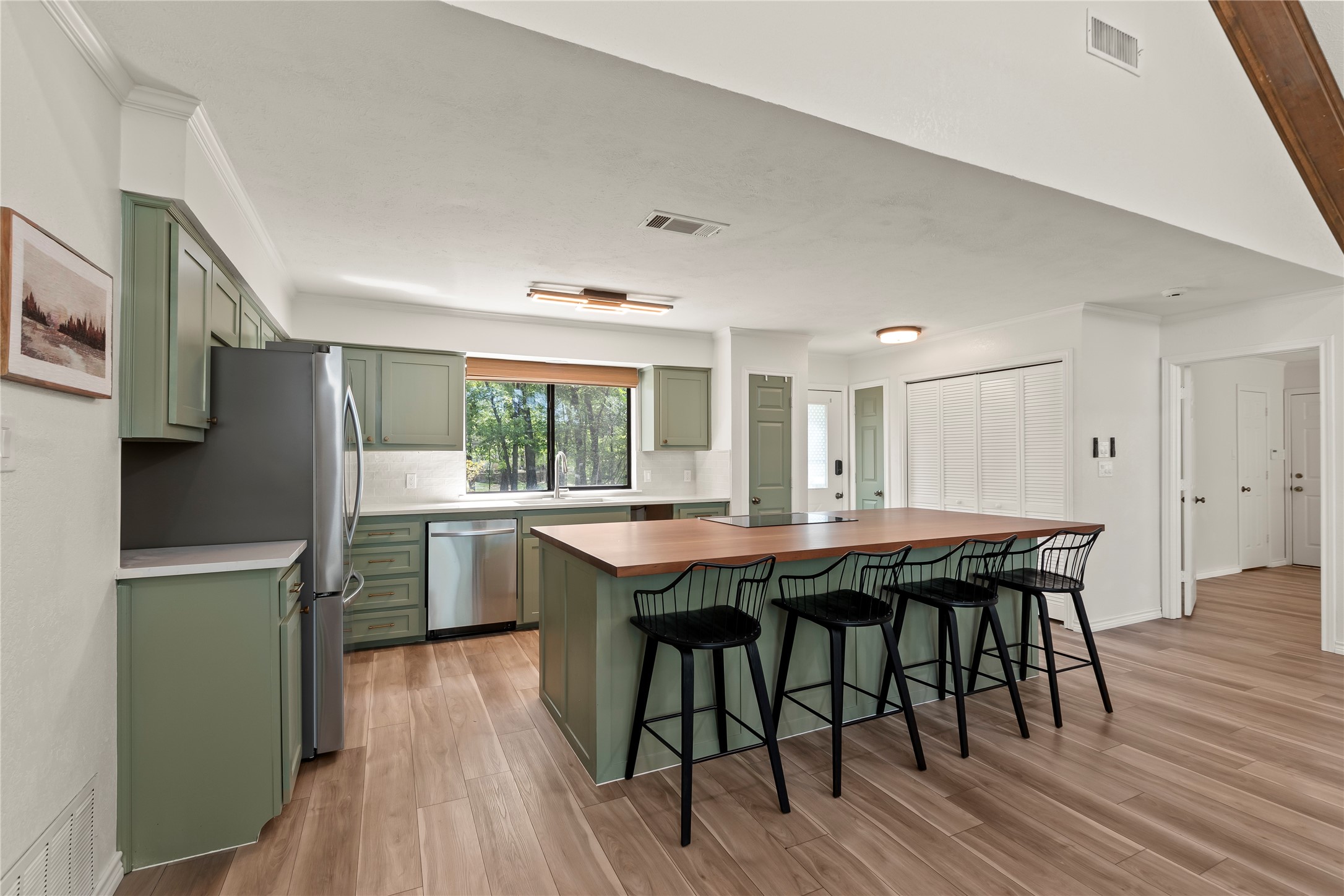 1611 Emma Drive Tool TX 75143