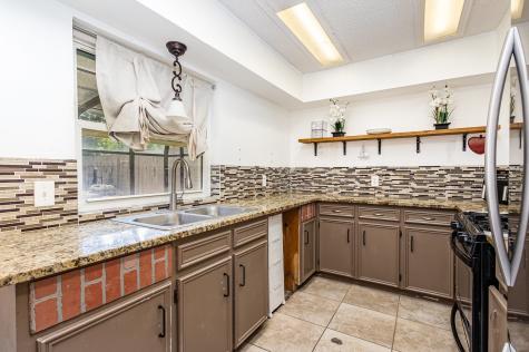 271 Merribrook Trail Duncanville TX 75116