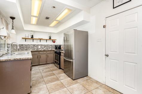 271 Merribrook Trail Duncanville TX 75116