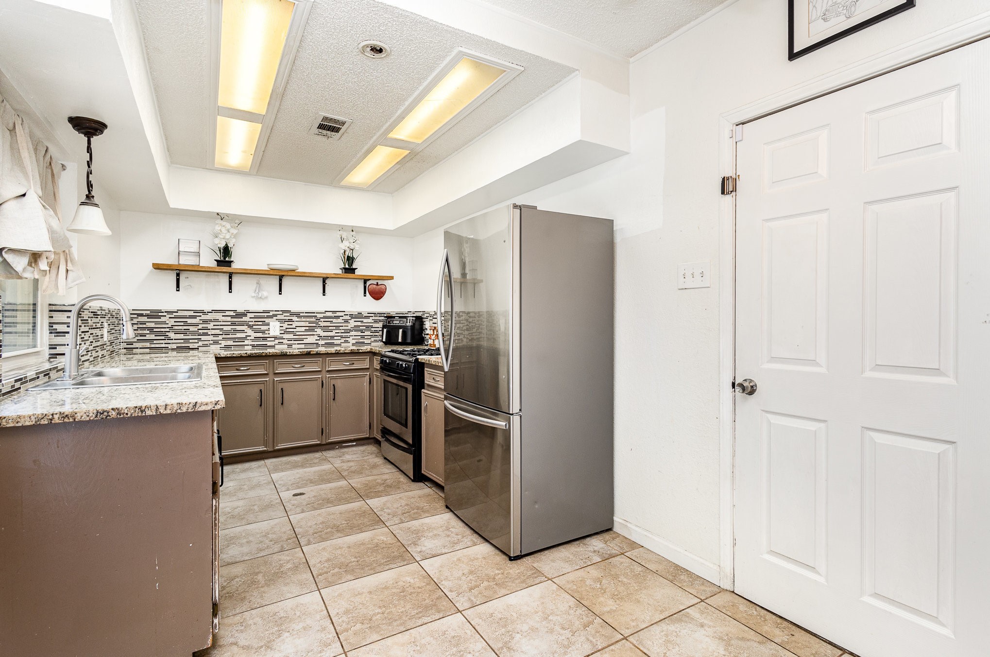 271 Merribrook Trail Duncanville TX 75116