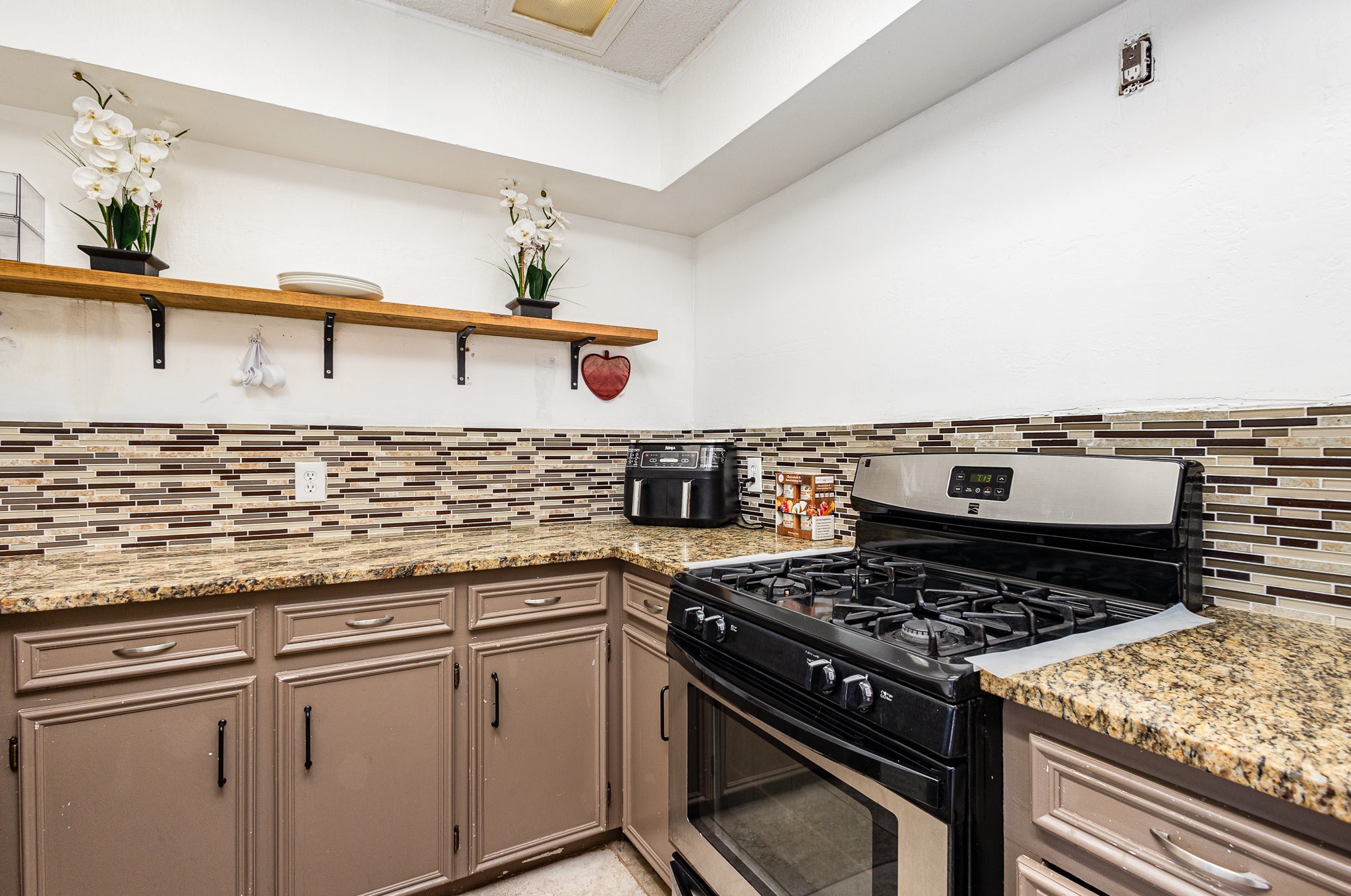 271 Merribrook Trail Duncanville TX 75116