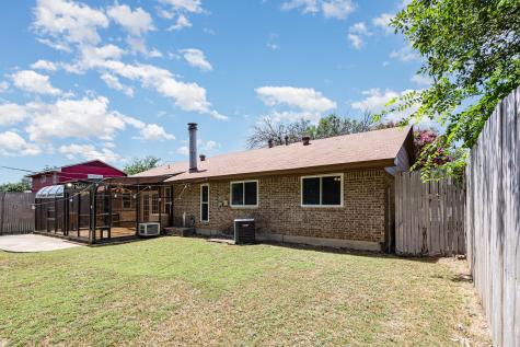 271 Merribrook Trail Duncanville TX 75116
