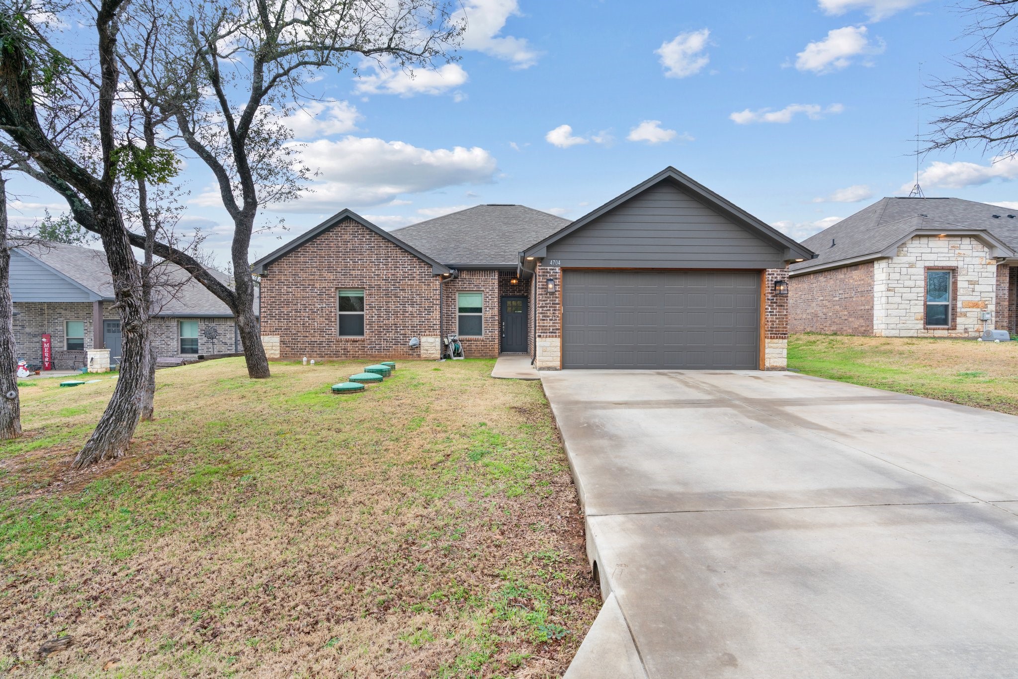 4704 Pecos Street Granbury TX 76048