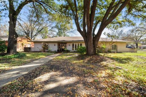 915 Red Oak Lane Corsicana TX 75110