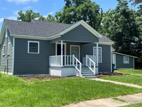 911 N Walnut Street Winnsboro TX 75494