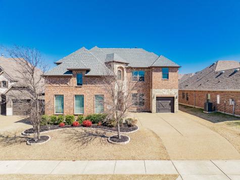 946 Amber Knoll Drive Rockwall TX 75087