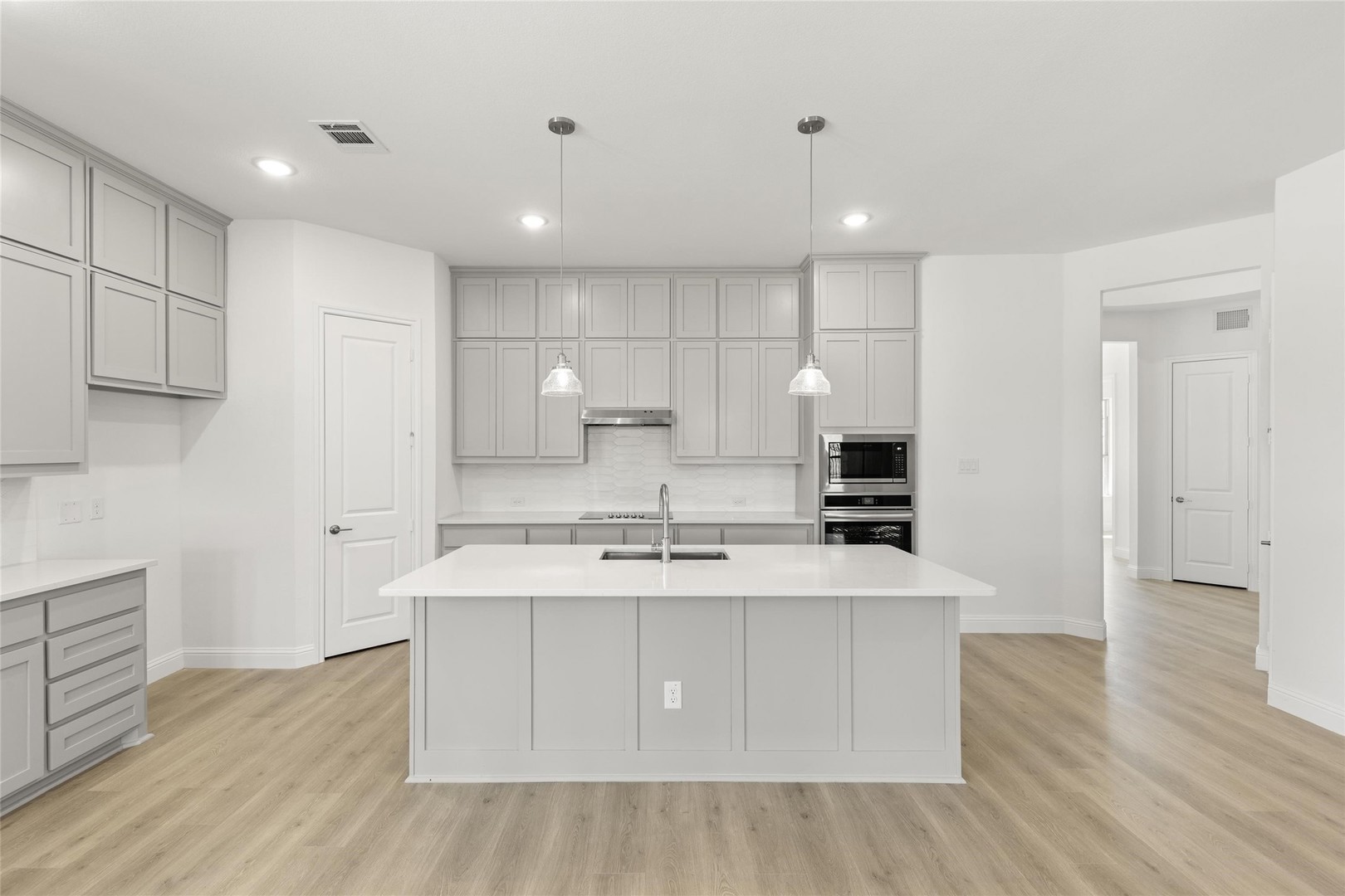 4017 Eagles Bluff Road Midlothian TX 76065