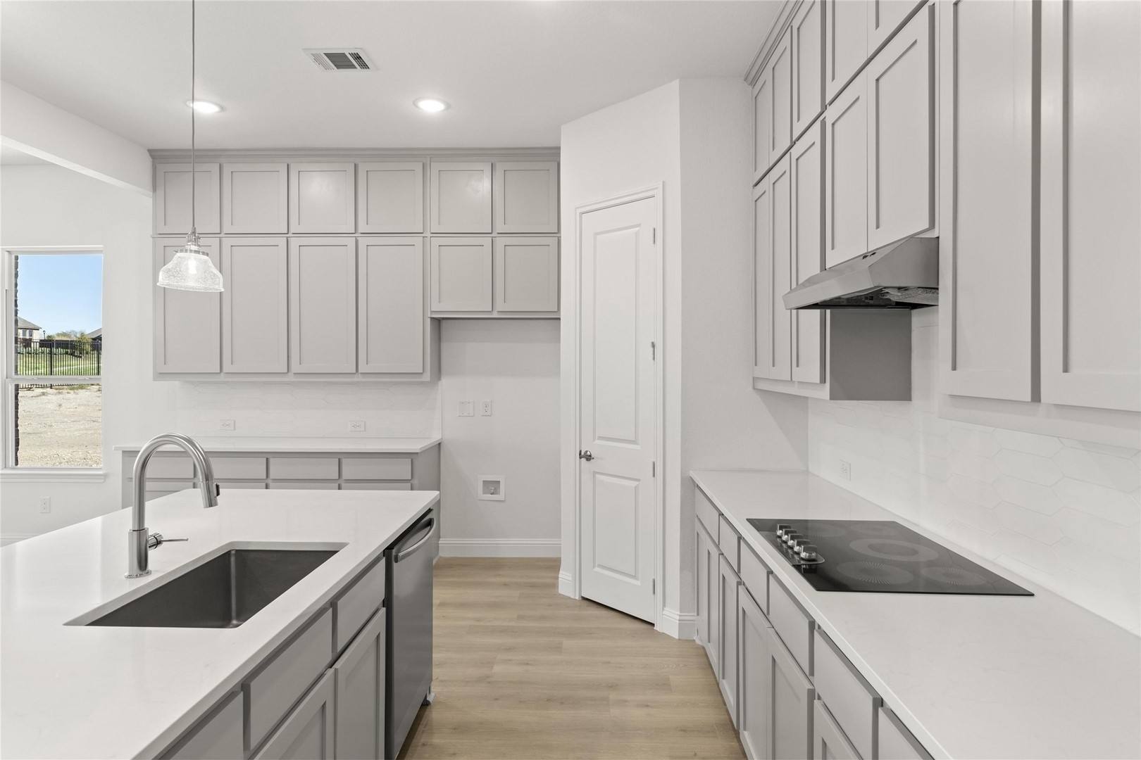 4017 Eagles Bluff Road Midlothian TX 76065