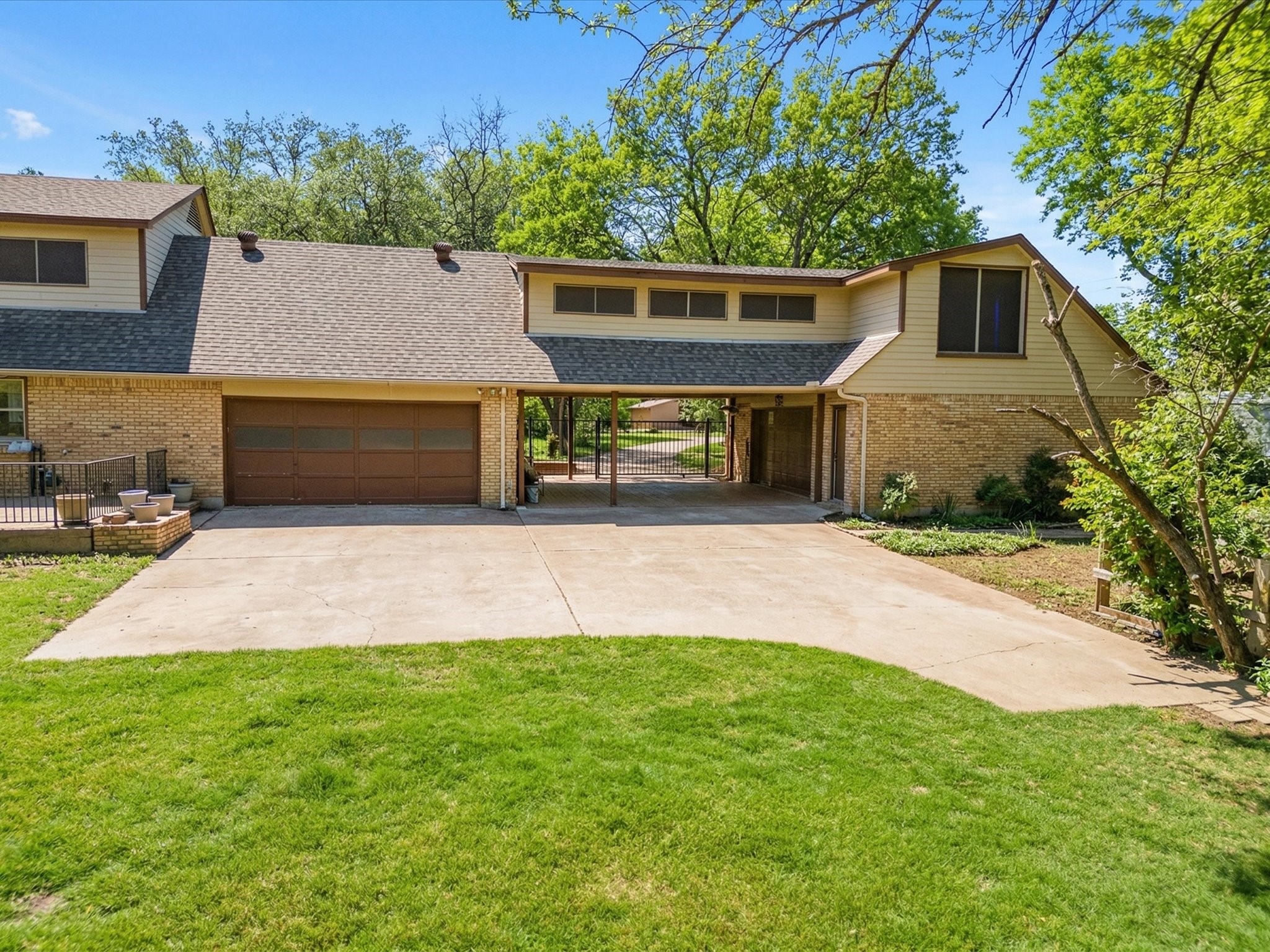 1406 Braewood Place Duncanville TX 75137