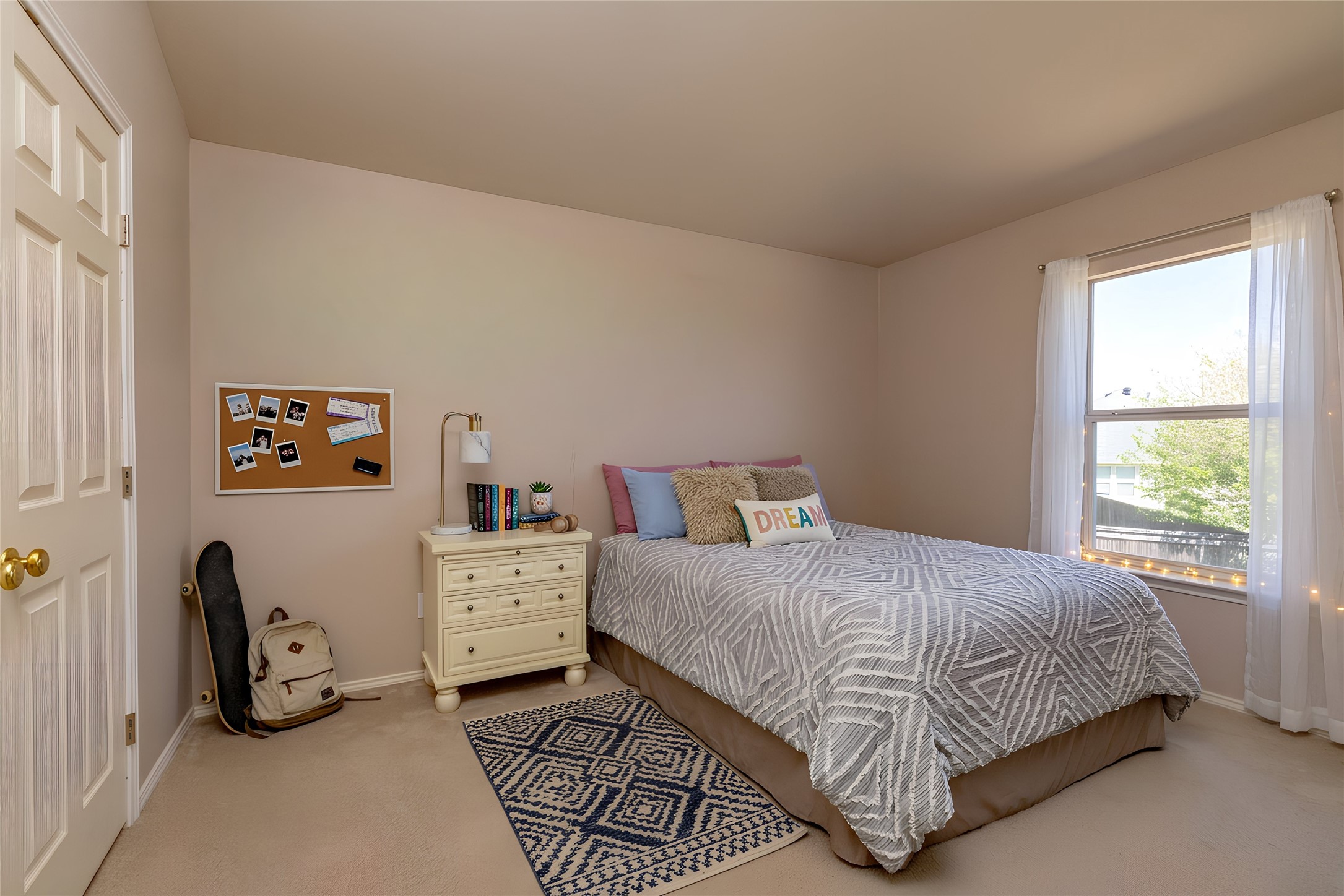 7515 Cresswell Drive Arlington TX 76001
