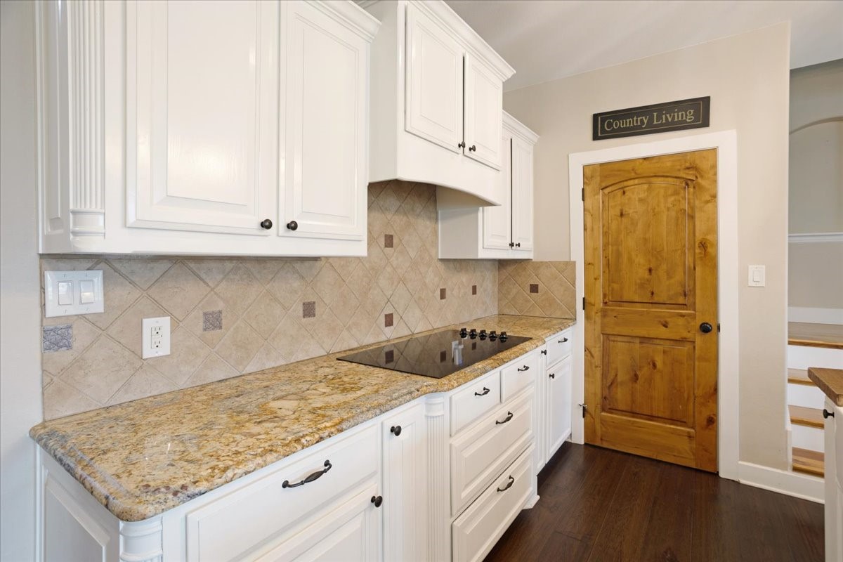 16900 County Road 706 Leonard TX 75452