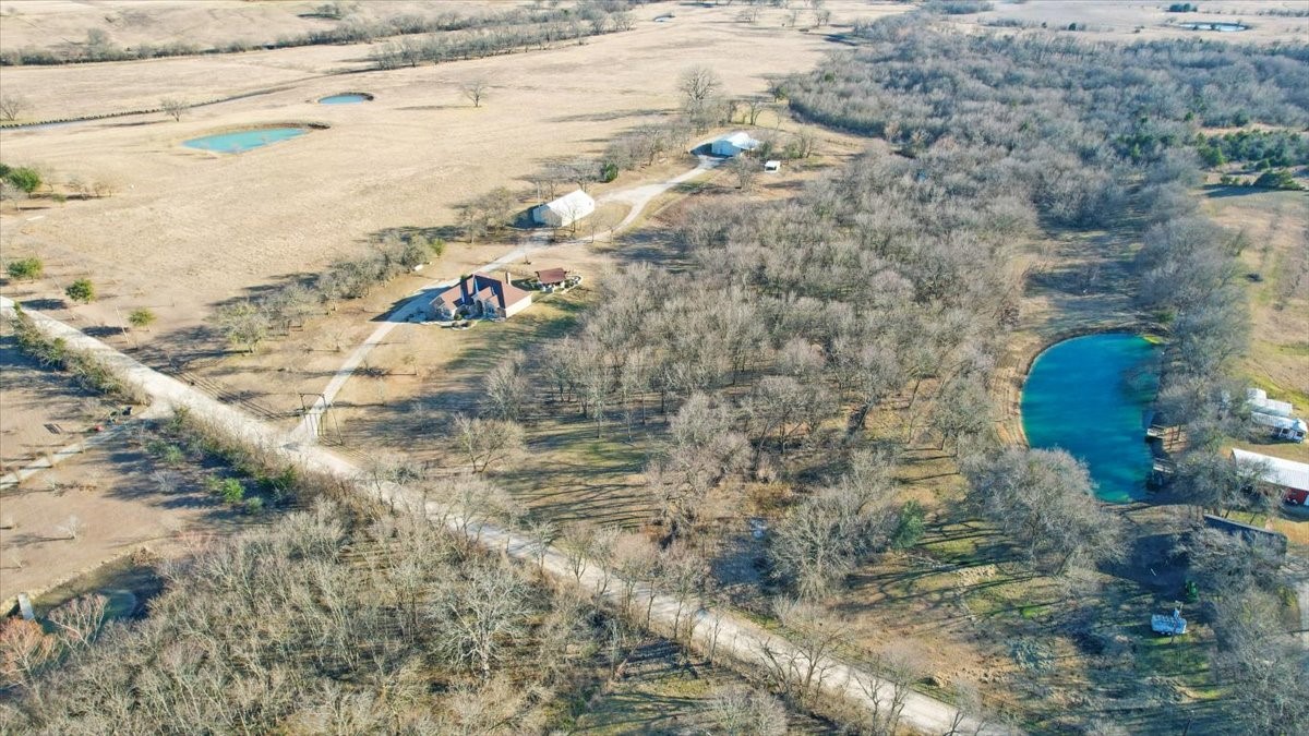16900 County Road 706 Leonard TX 75452