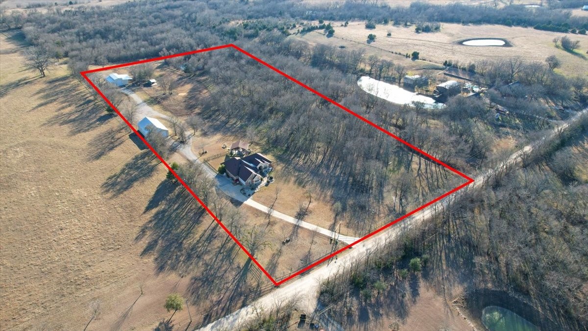 16900 County Road 706 Leonard TX 75452