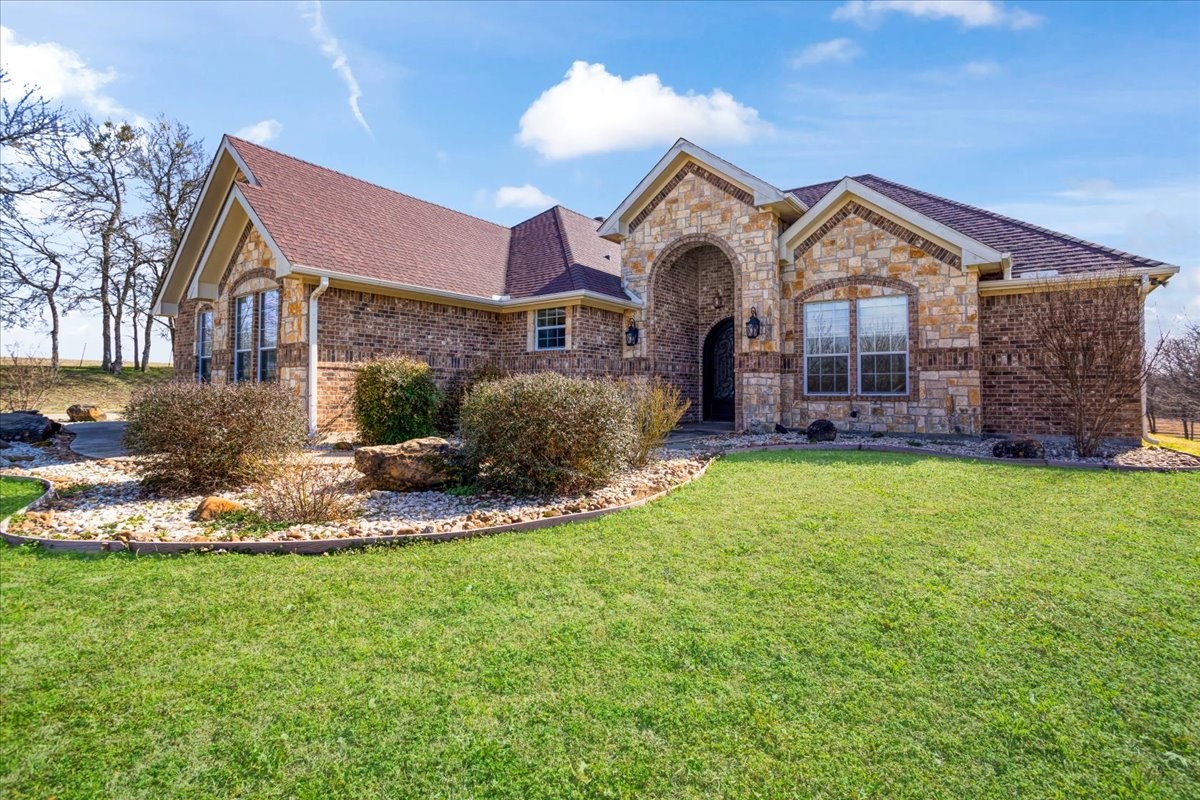 16900 County Road 706 Leonard TX 75452