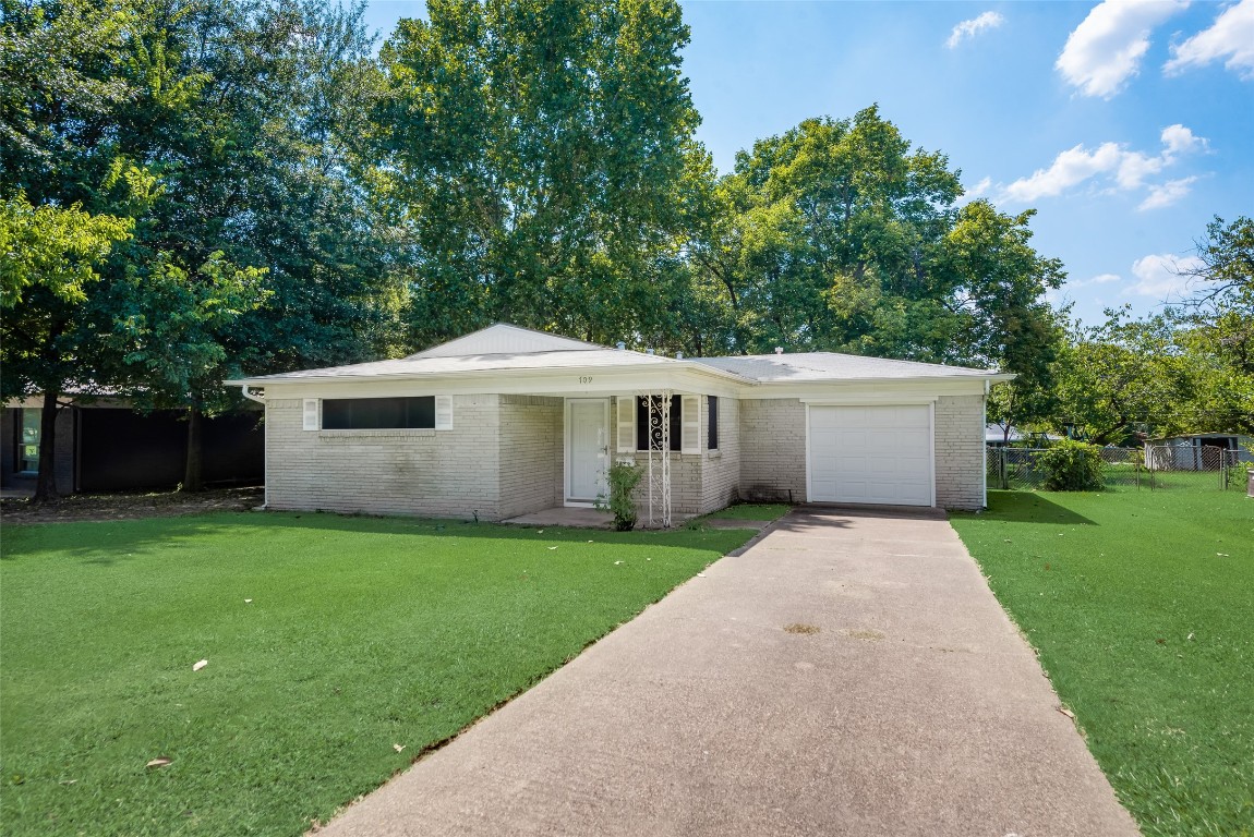 709 Lakeside Drive Mesquite TX 75149