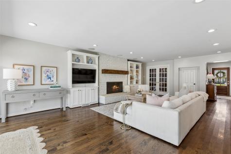 7439 Stonecrest Drive Dallas TX 75254