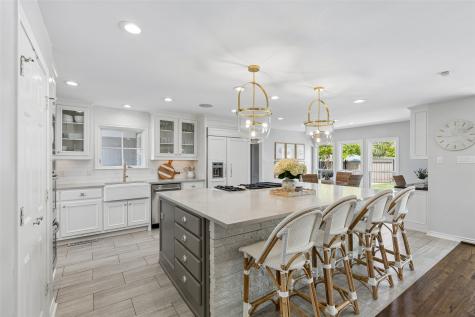 7439 Stonecrest Drive Dallas TX 75254