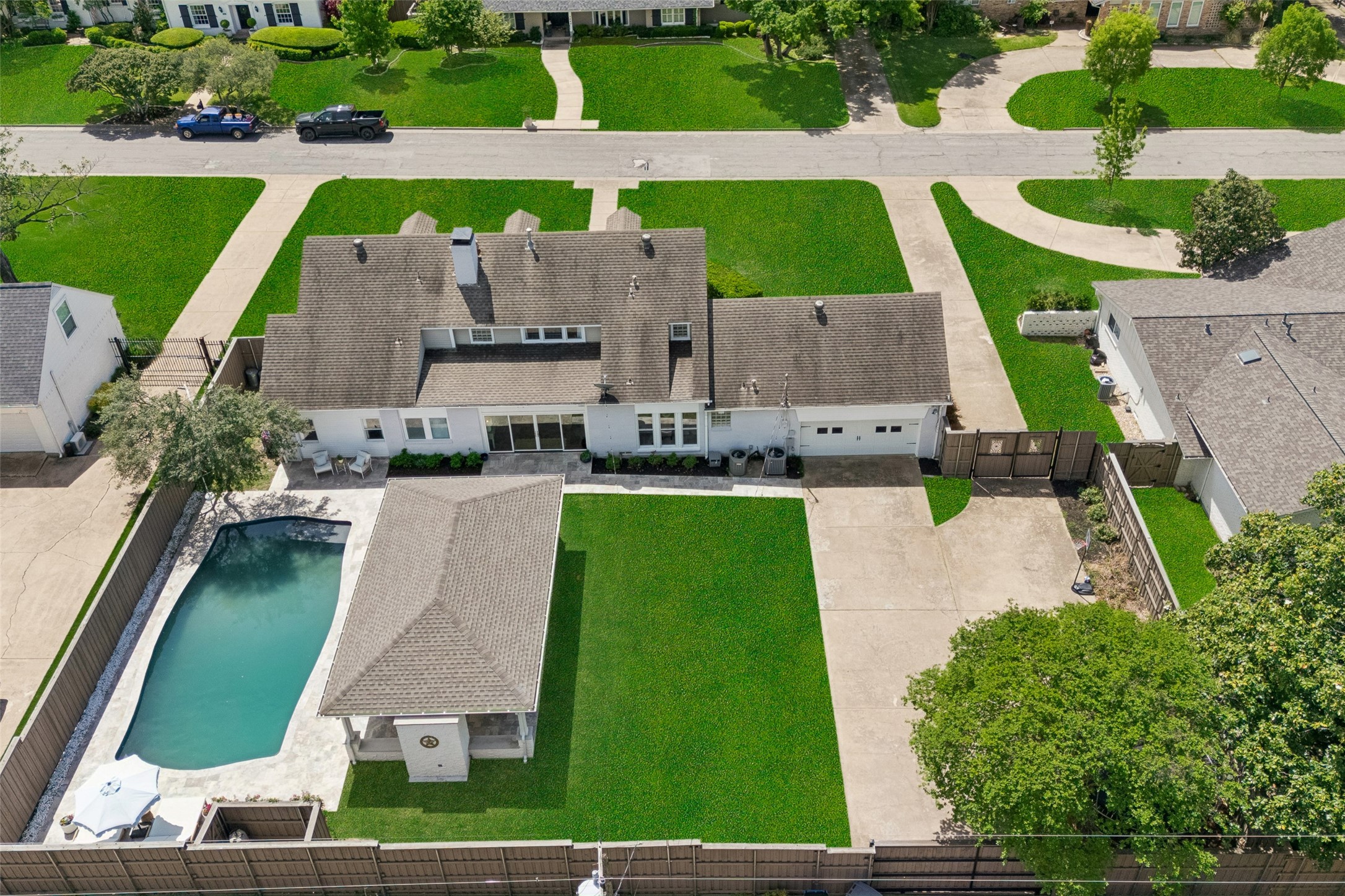 7439 Stonecrest Drive Dallas TX 75254
