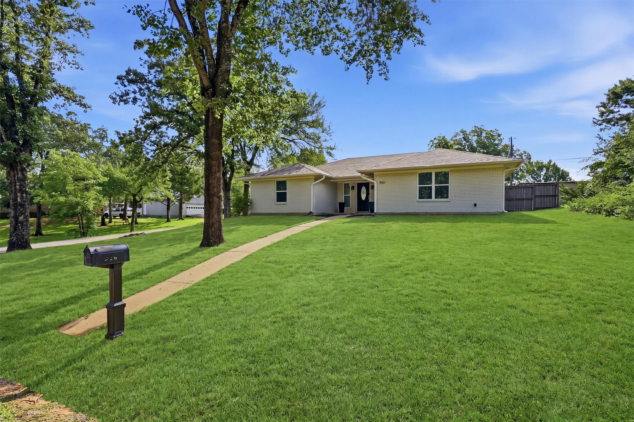900 Cortez Street Denison TX 75020