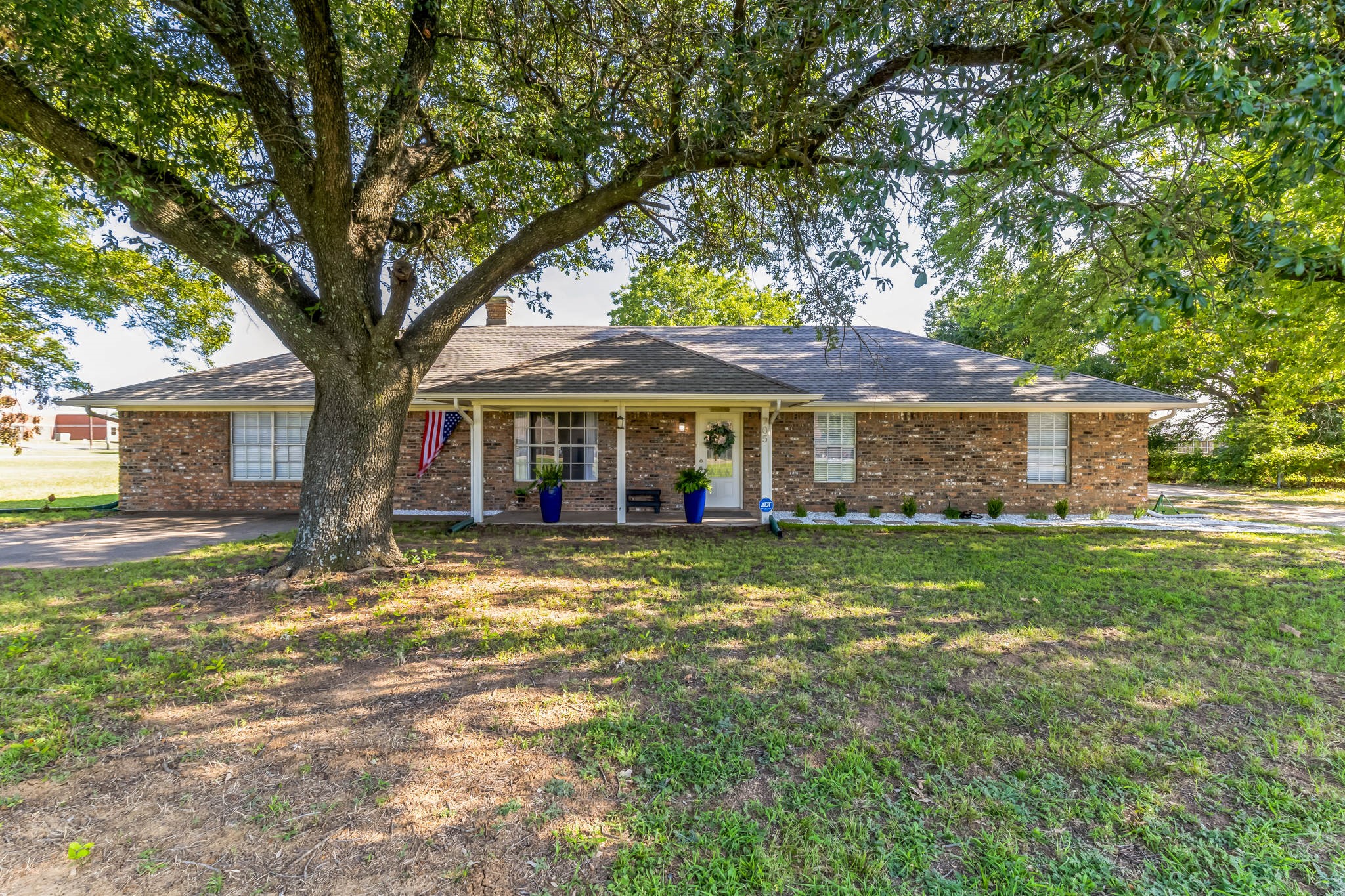 705 E Woodland Street Collinsville TX 76233
