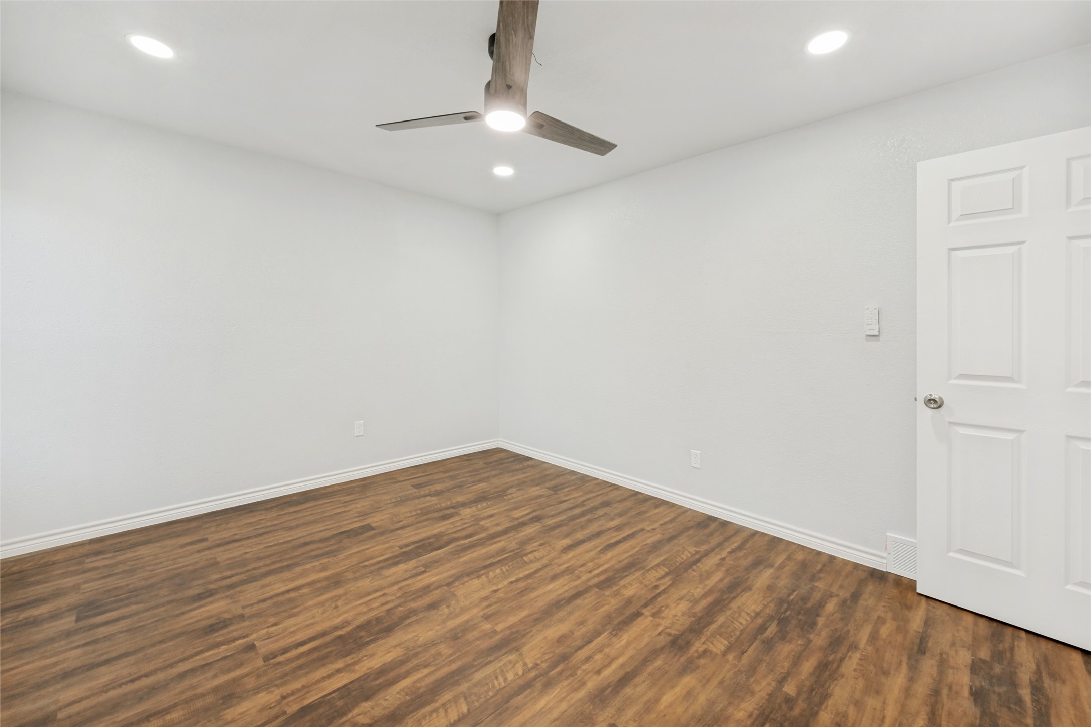 5520 Jewell Avenue Fort Worth TX 76112