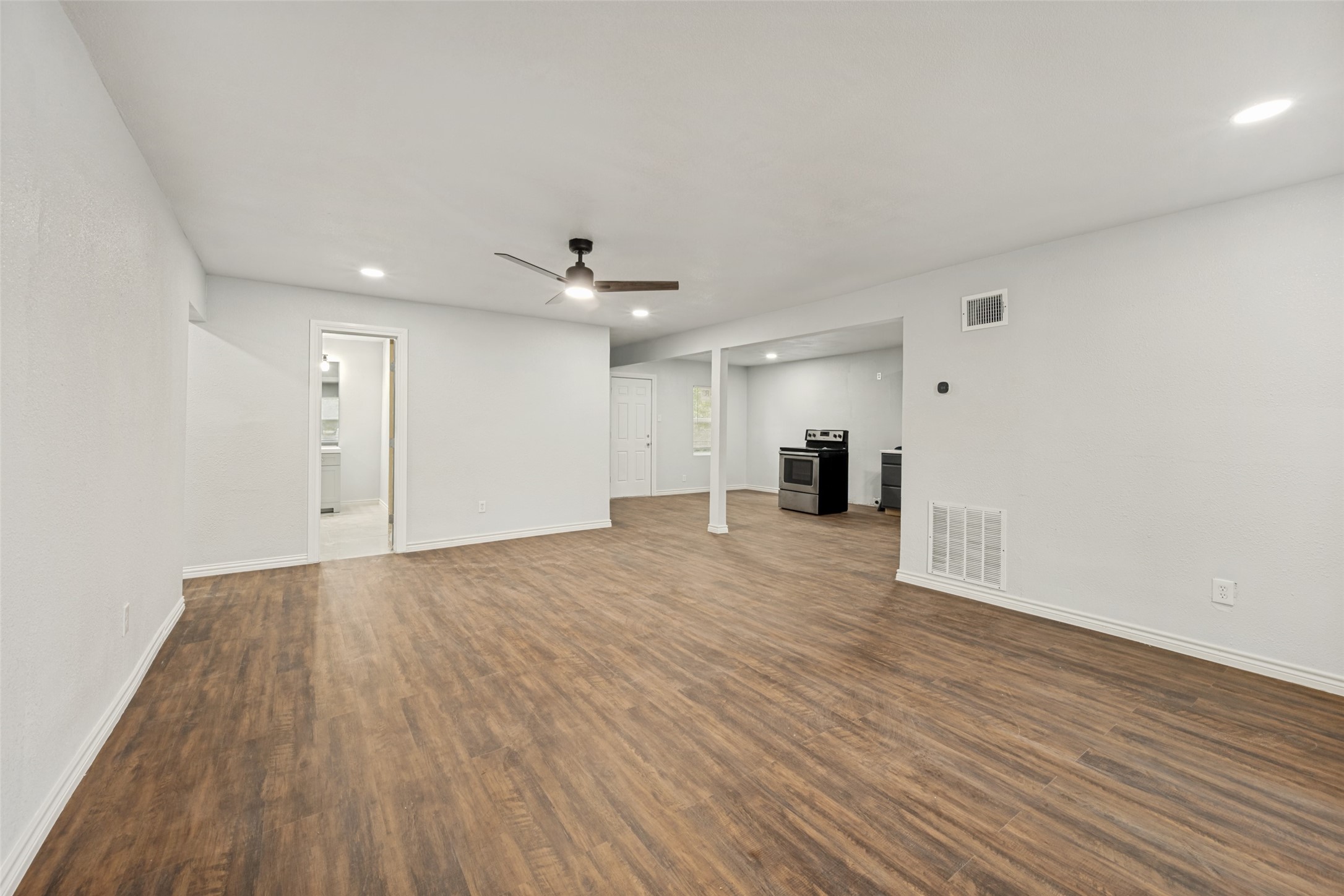 5520 Jewell Avenue Fort Worth TX 76112