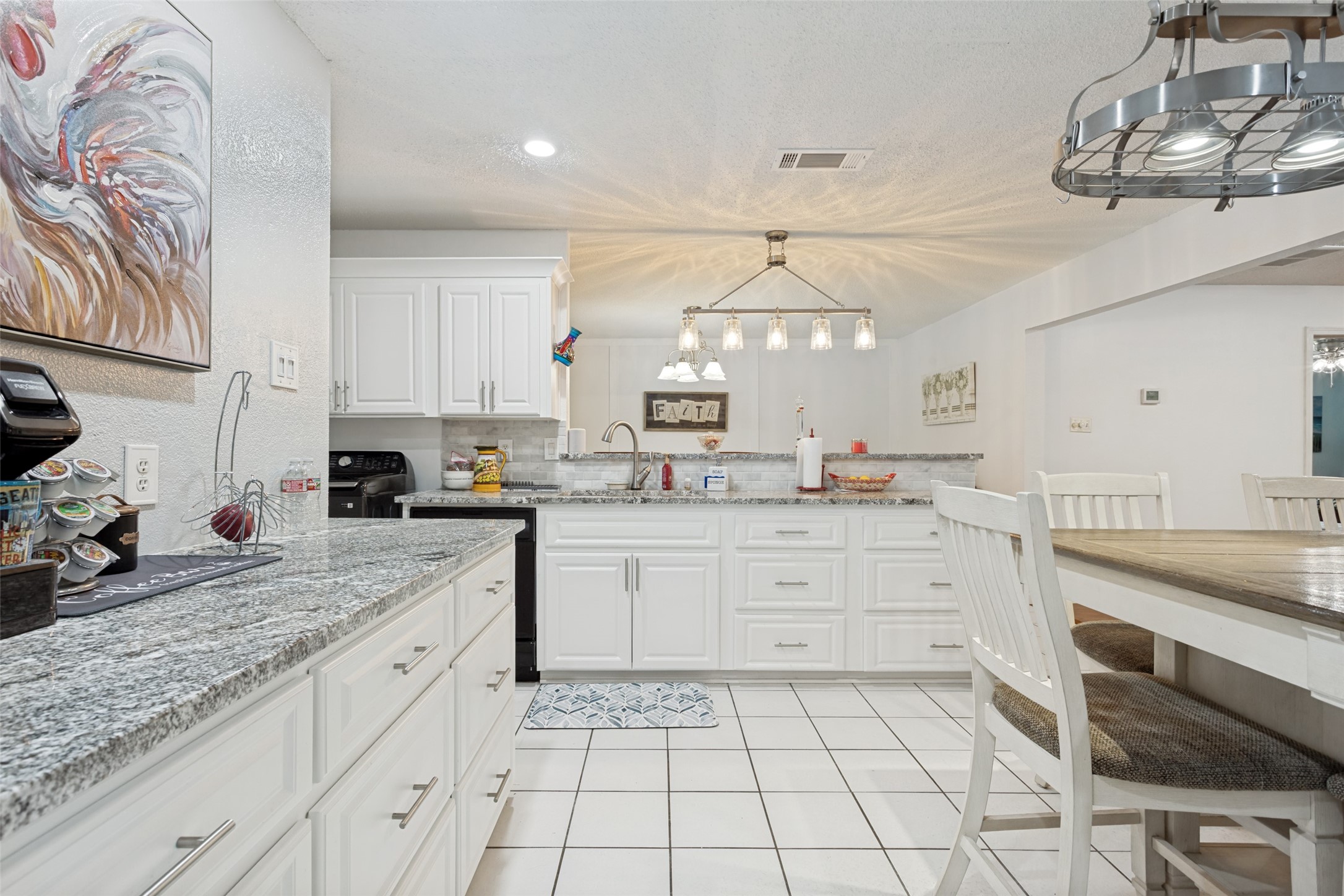 326 Independence Drive Garland TX 75043
