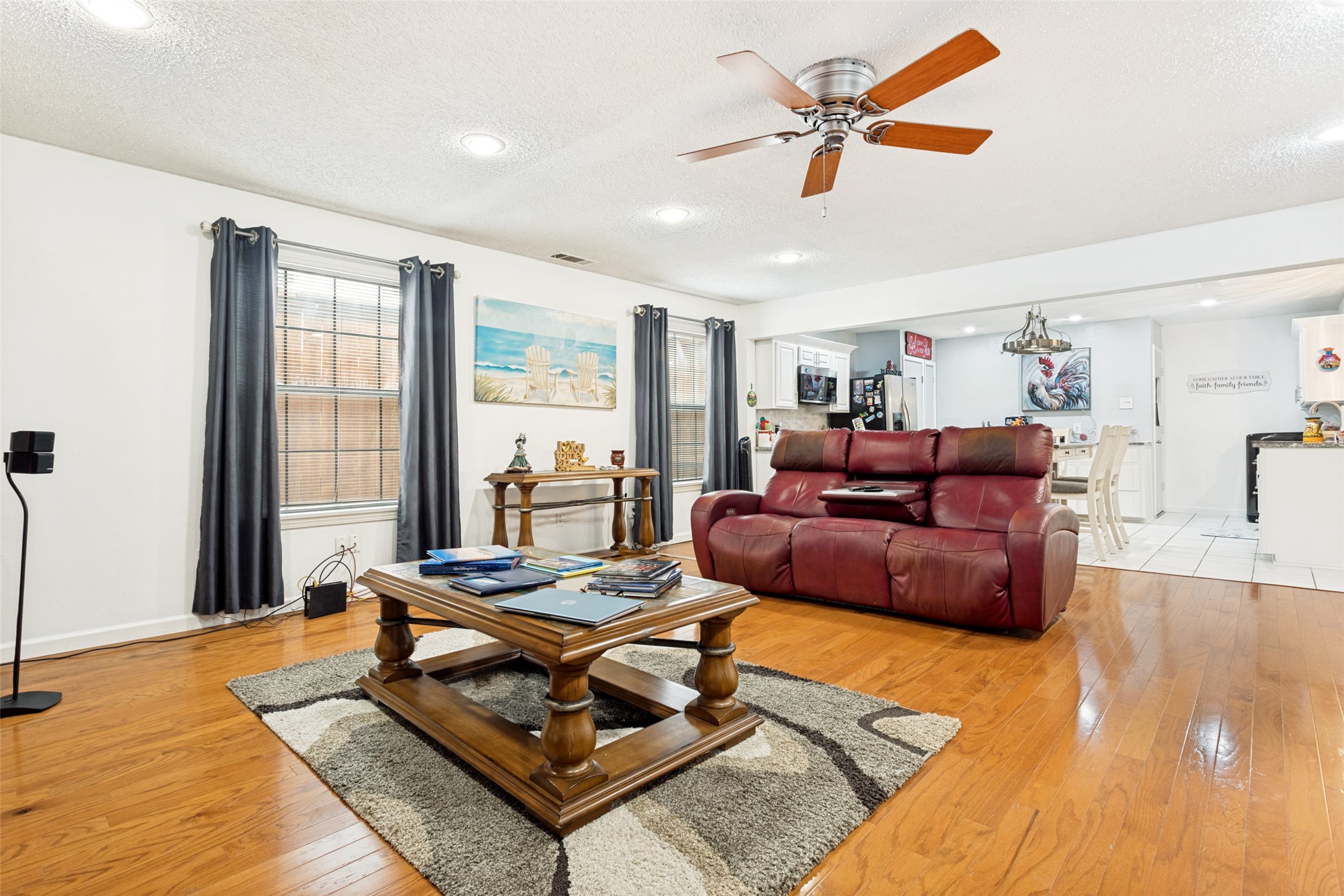 326 Independence Drive Garland TX 75043