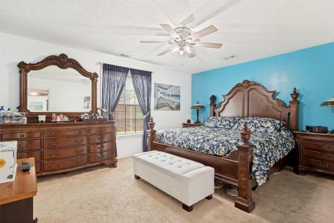 326 Independence Drive Garland TX 75043