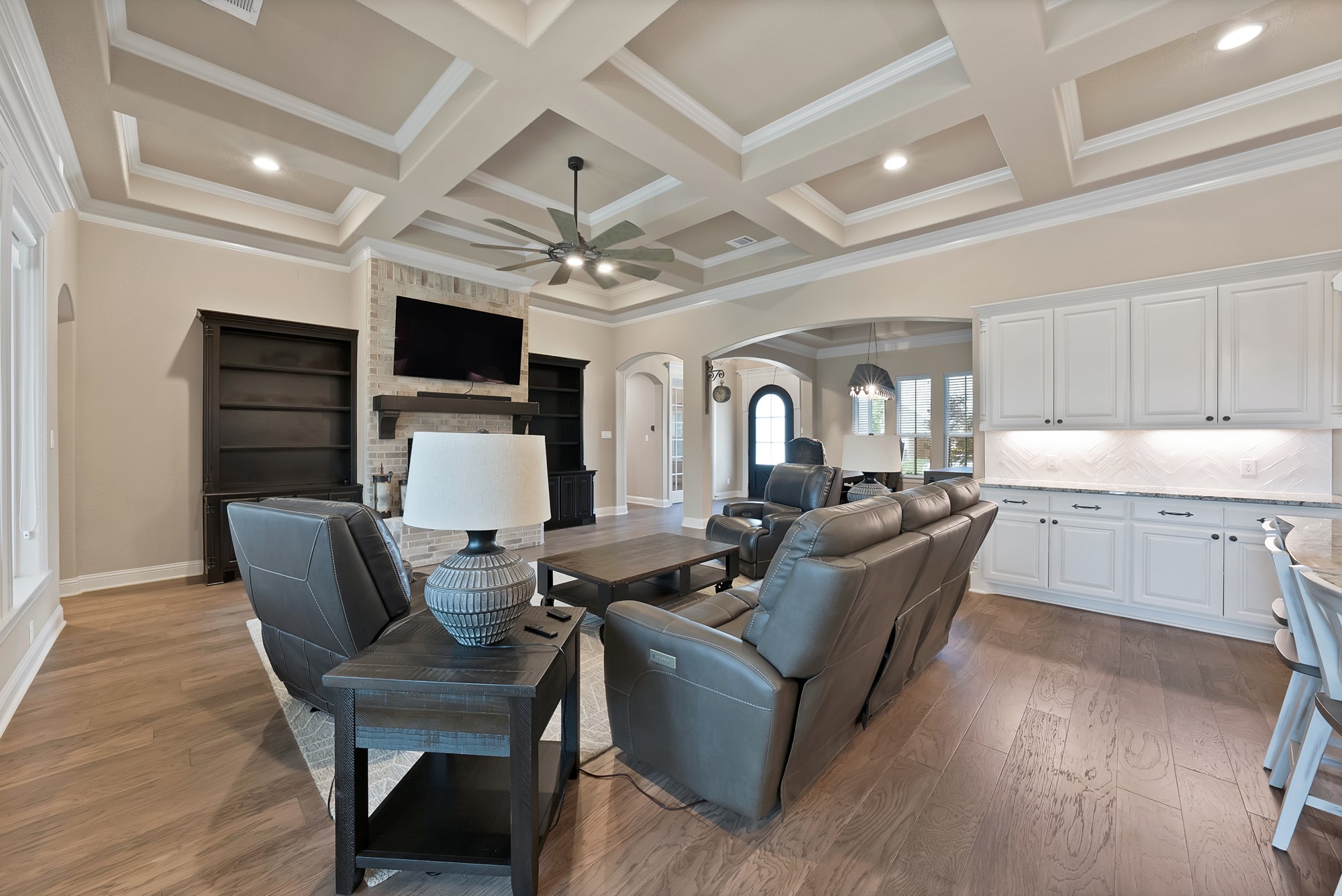 2548 Bunker Hill Drive Burleson TX 76028