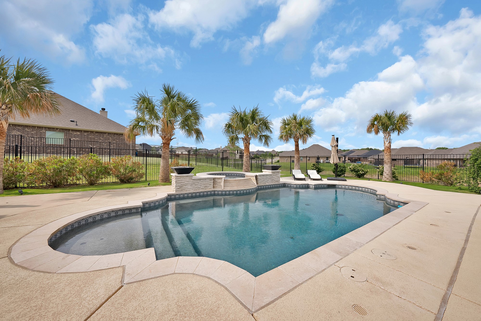 2548 Bunker Hill Drive Burleson TX 76028