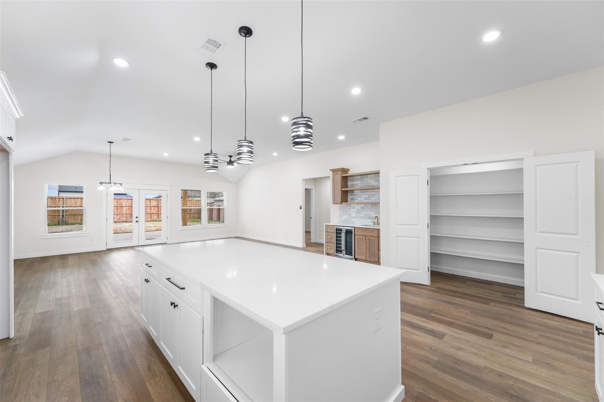 2434 Iroquois Street Dallas TX 75212