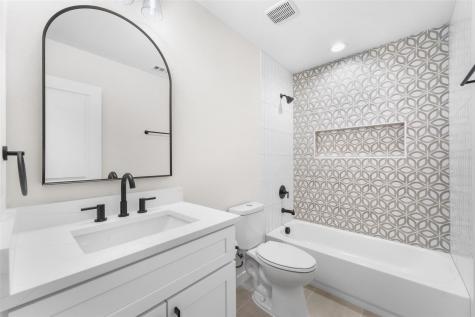 2434 Iroquois Street Dallas TX 75212