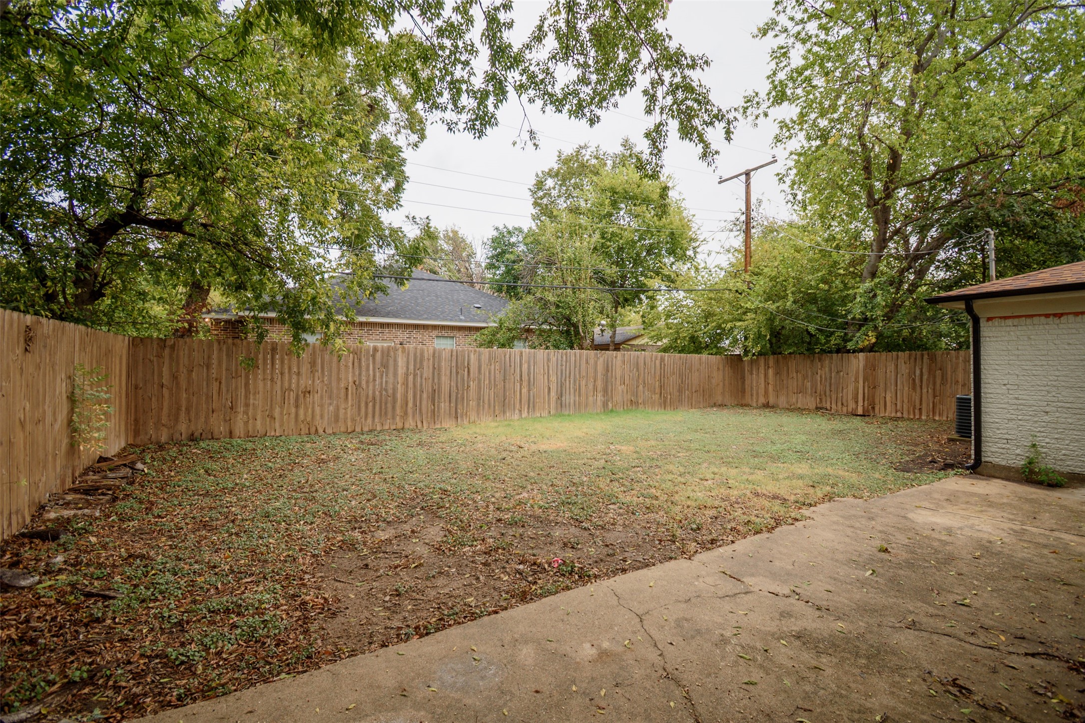 7704 Carlos Street White Settlement TX 76108