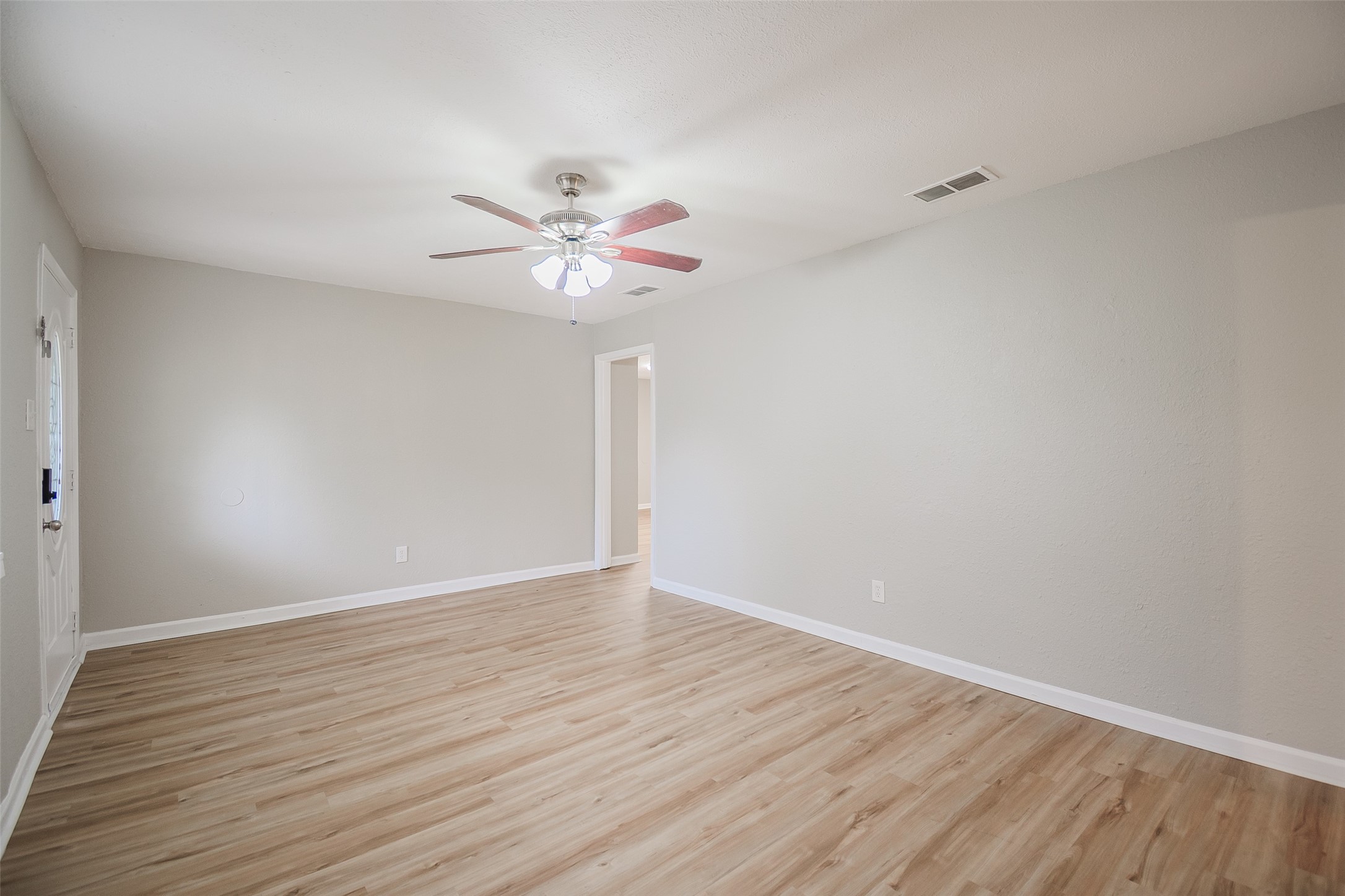 7704 Carlos Street White Settlement TX 76108