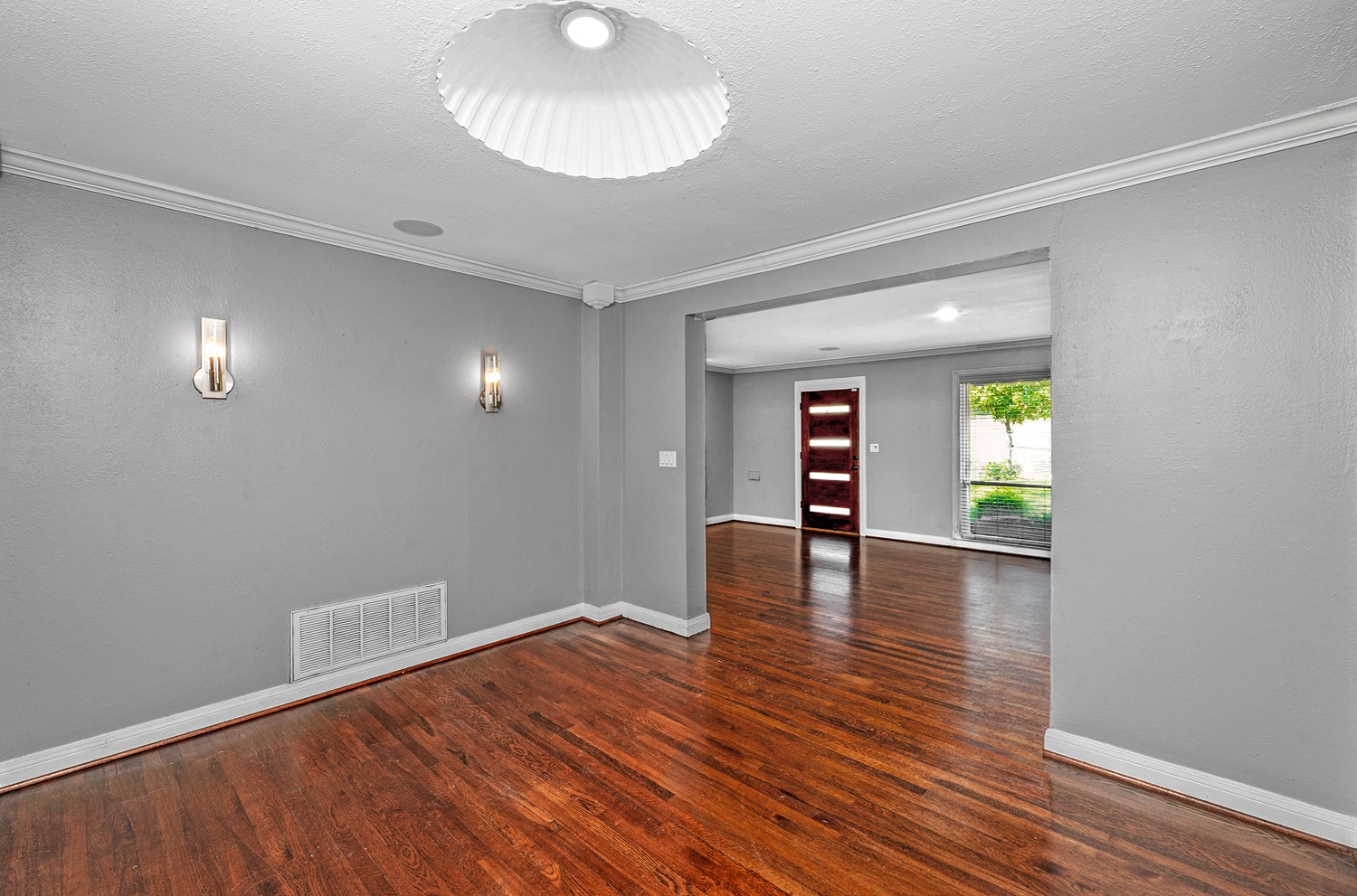 6802 Vivian Avenue Dallas TX 75223