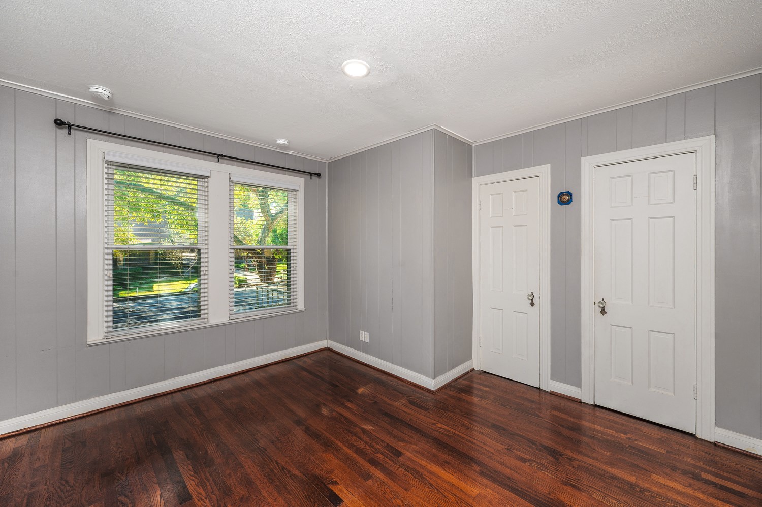 6802 Vivian Avenue Dallas TX 75223