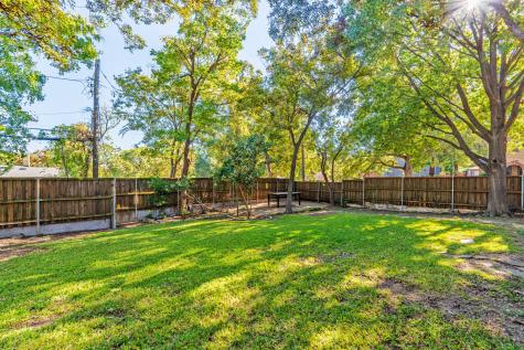 6802 Vivian Avenue Dallas TX 75223