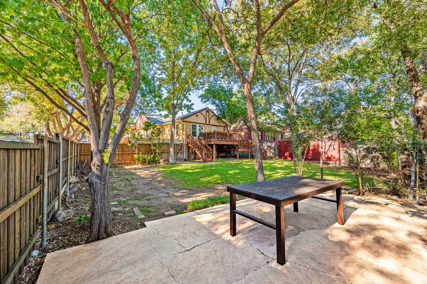 6802 Vivian Avenue Dallas TX 75223