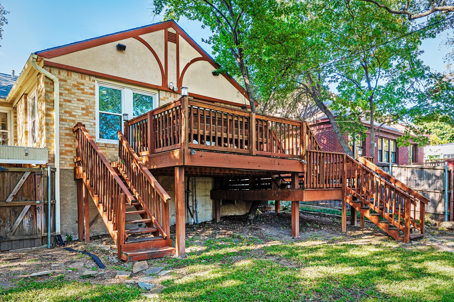 6802 Vivian Avenue Dallas TX 75223