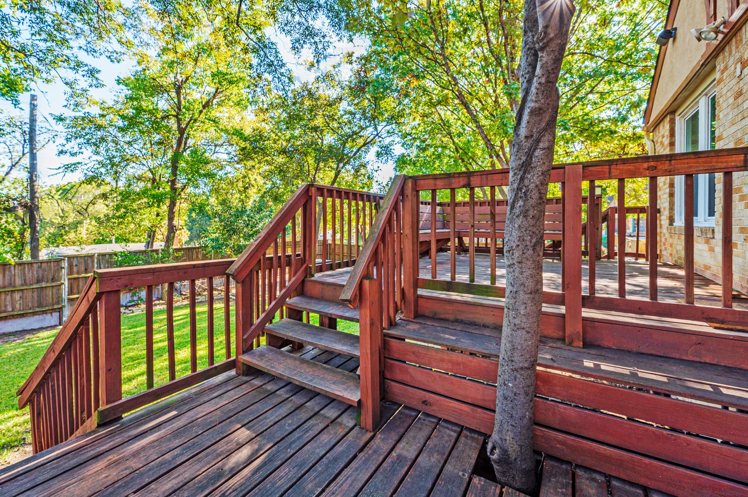 6802 Vivian Avenue Dallas TX 75223