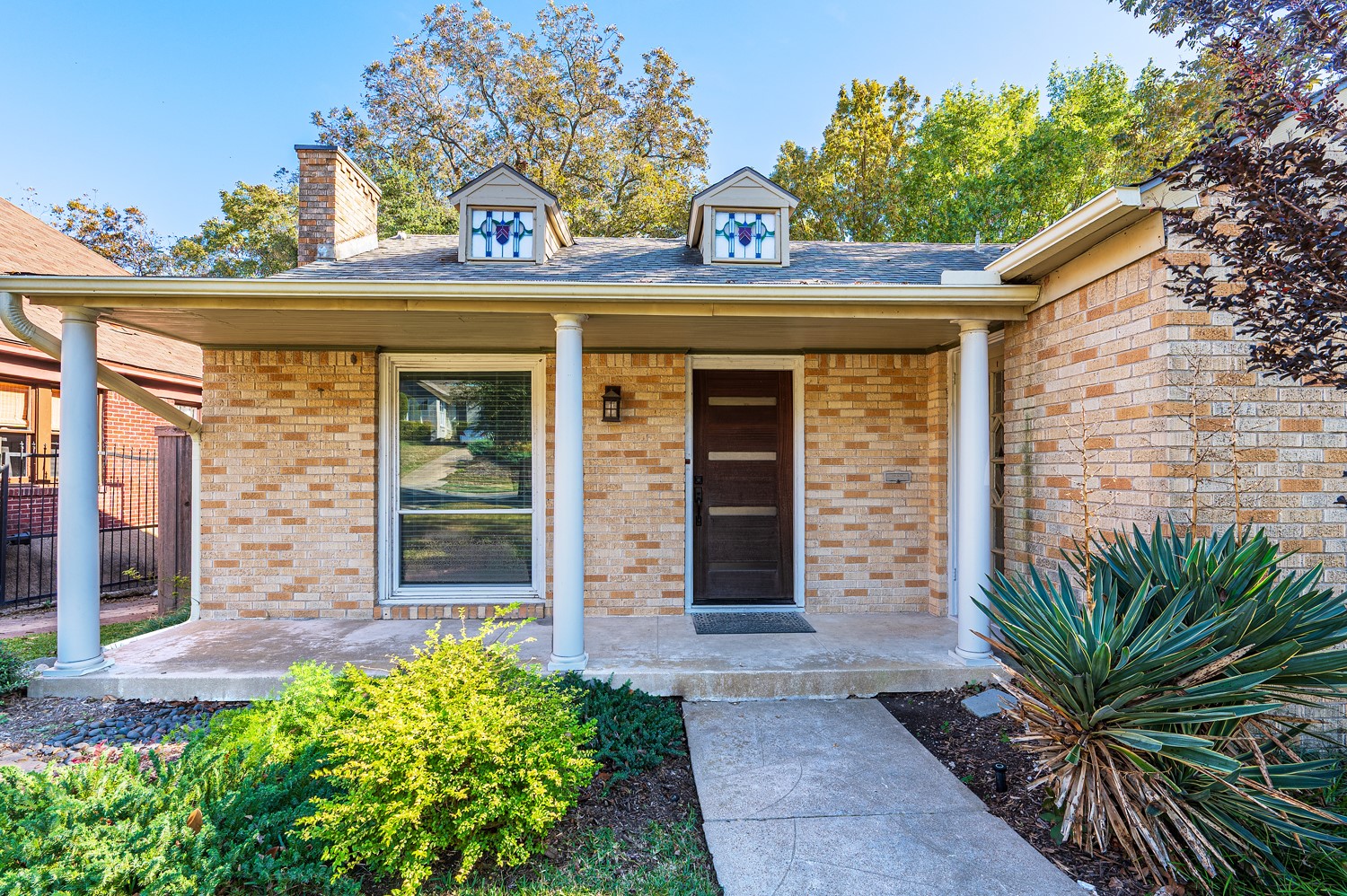 6802 Vivian Avenue Dallas TX 75223