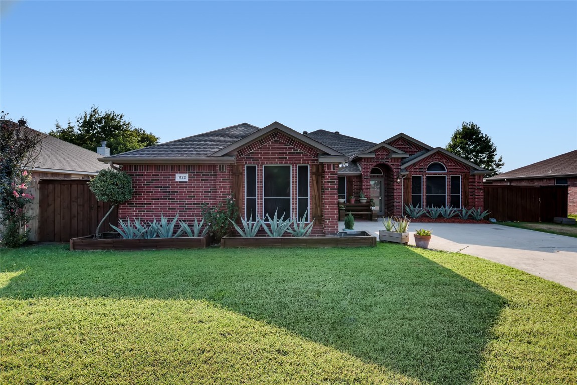 1122 Twin Lakes Drive Wylie TX 75098