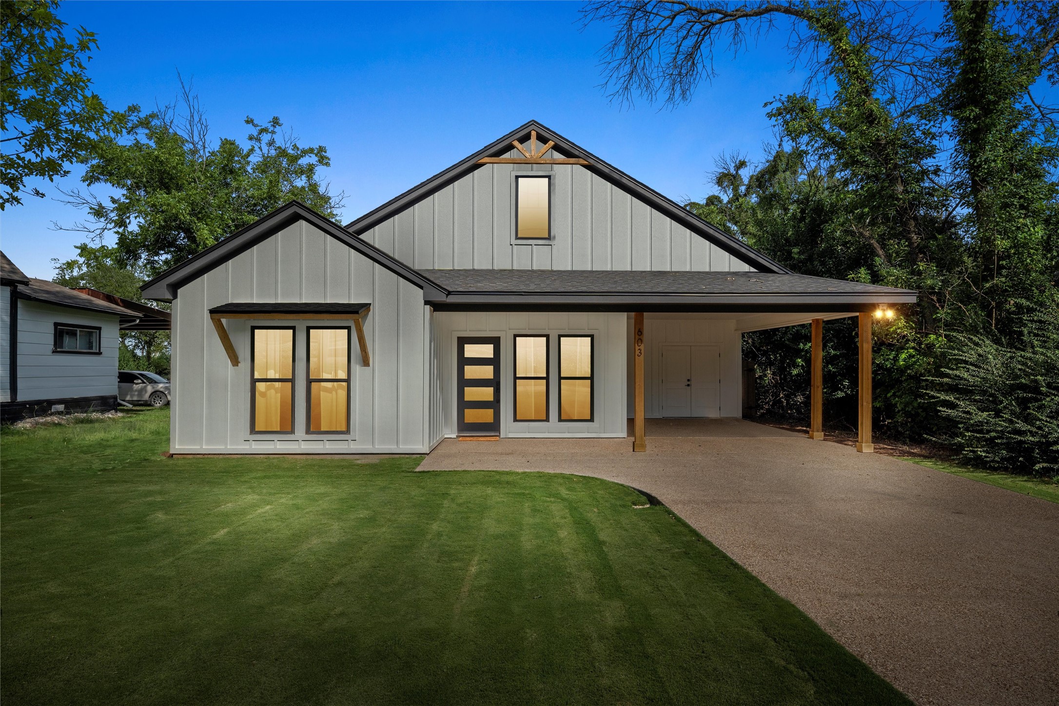 603 S Main Street West TX 76691