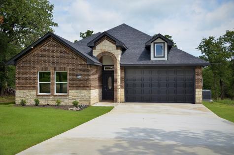 502 Palmetto Court Runaway Bay TX 76426