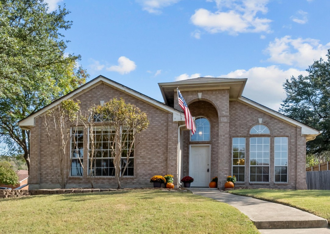 6104 Dawnview Court Dallas TX 75249