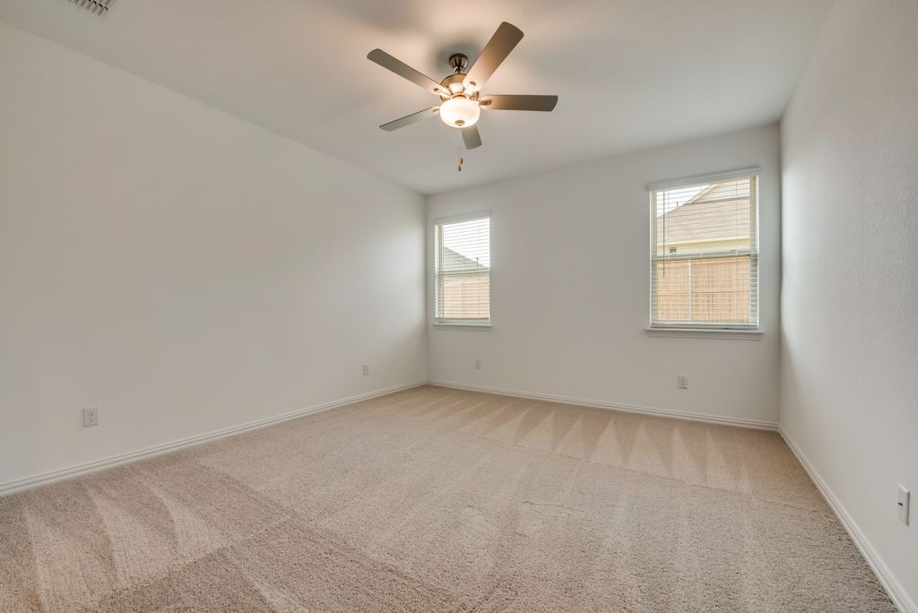 204 Coconut Drive Azle TX 76020
