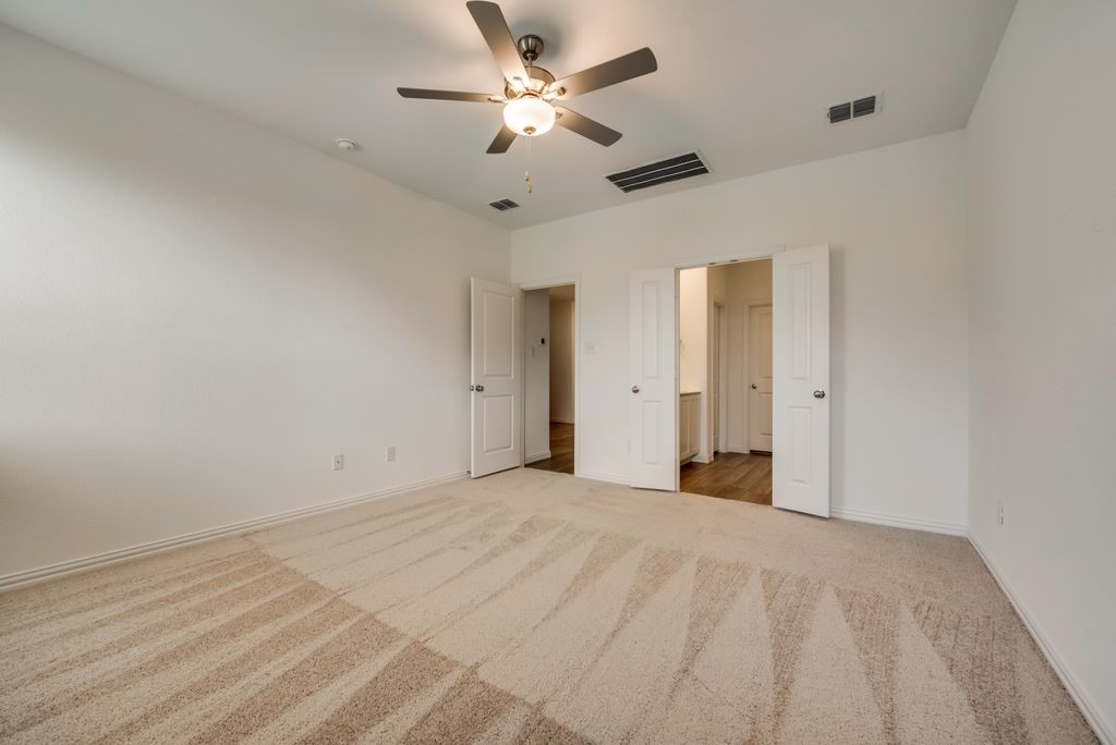 204 Coconut Drive Azle TX 76020